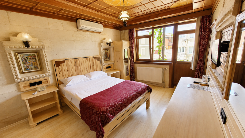 Standard double room with balcony